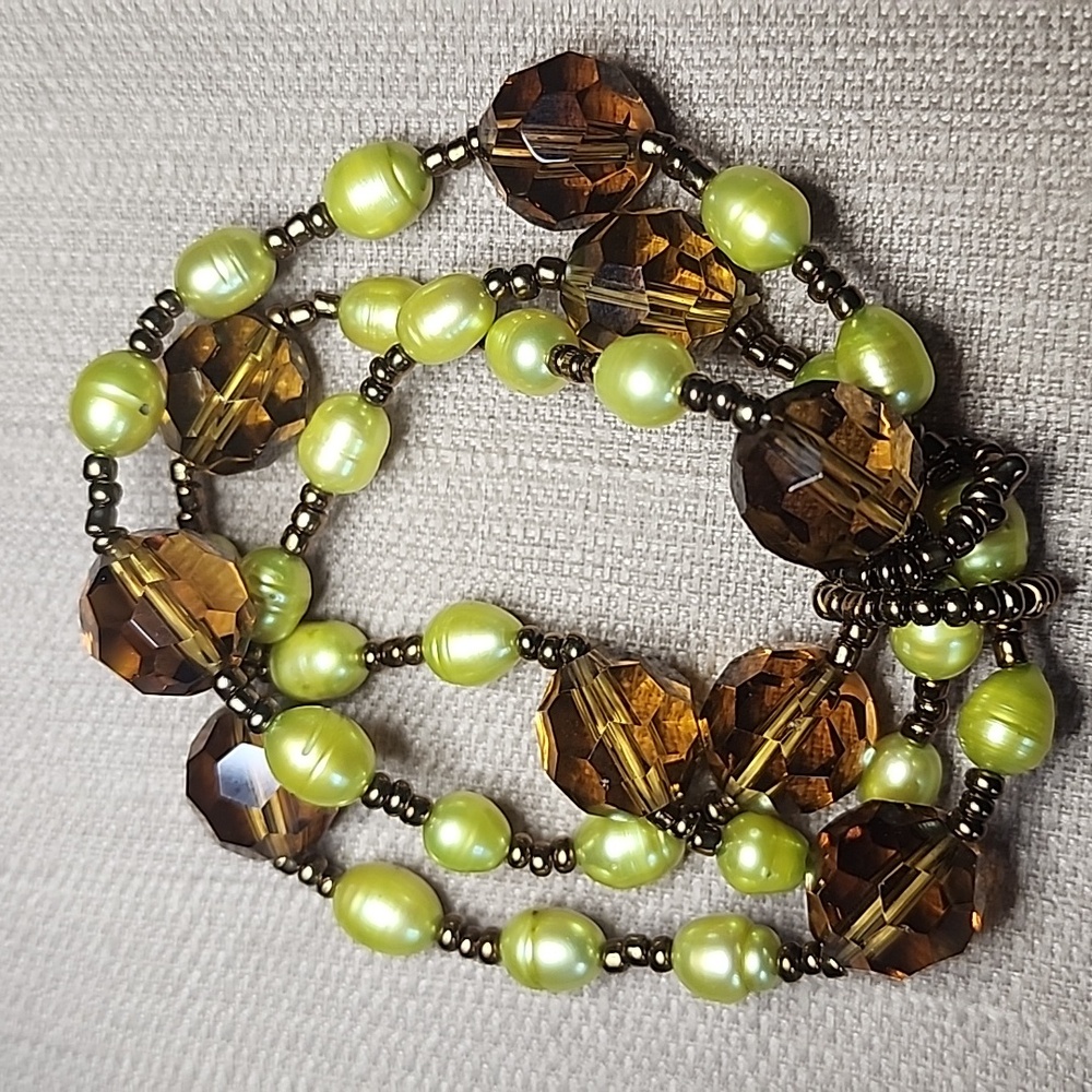 Vintage Olive Green Fresh Water Pearls & Brown Faceted Glass Bead Bracelet